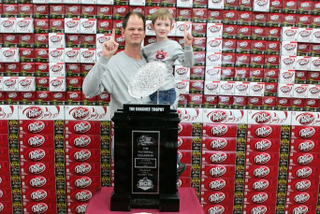 Illustration for article titled When Auburn Fans Descend On Walmart